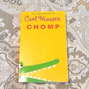 Chomp by Carl Hiaasen